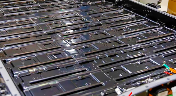 新能源汽车电池包用泡沫硅橡胶密封性能及防水结构 设计的研究